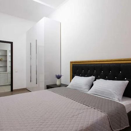 Sumska Apartment Lux Kharkiv Eksteriør billede