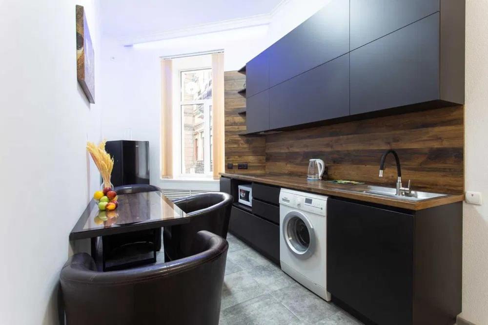 Sumska Apartment Lux Kharkiv Eksteriør billede
